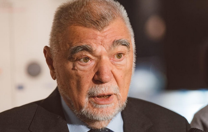 Mesić: Dodik i Čović blizanci u razbijanju BiH, izjave Schmidta ne obećavaju