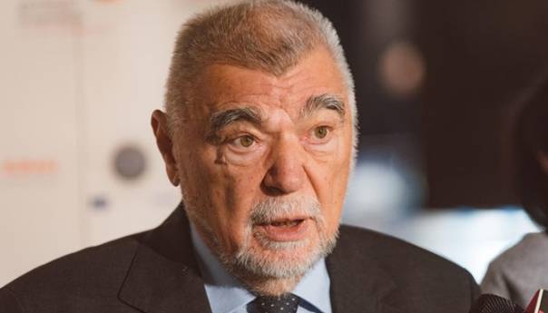 Mesić o Dodiku i Čoviću: EU treba sankcionisati razbijače BiH