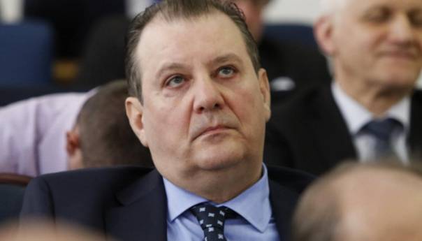 Mesihović podnio neopozivu ostavku na poziciju ministra zdravstva
