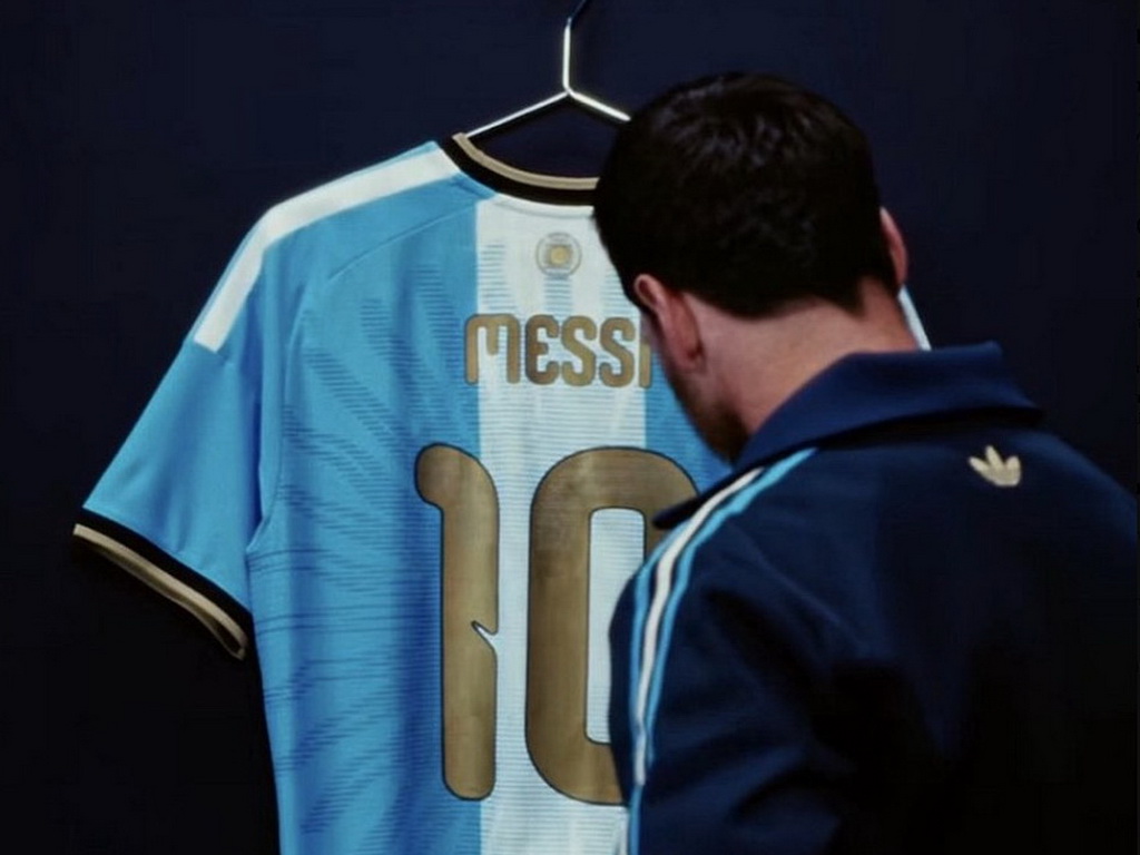 Messi otkrio oproštajni dres: Zlatni broj 10 za posljednji ples