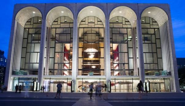 Metropolitan opera otkazuje sve produkcije do kraja decembra