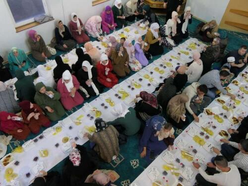 MFS-EMMAUS tokom Ramazana obezbijedio više od 35.000 iftara