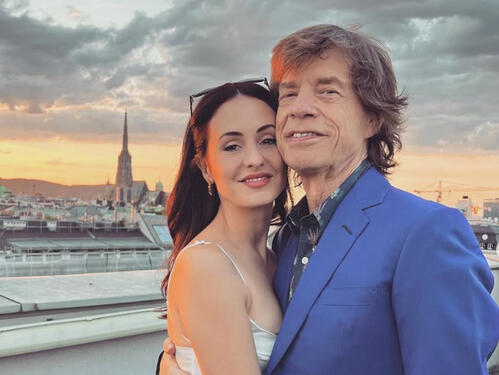 Mick Jagger vjerio 44 godine mlađu djevojku, ona kaže da se možda neće vjenčati!?