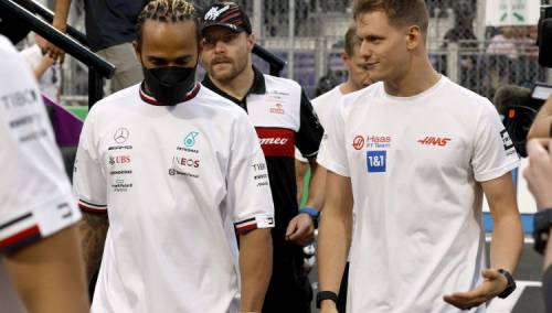 Mick Schumacher potpisao za Mercedes, bit će testni vozač