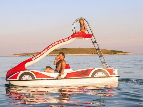 Migrant na pedalini pokušao preći iz Crne Gore u Hrvatsku