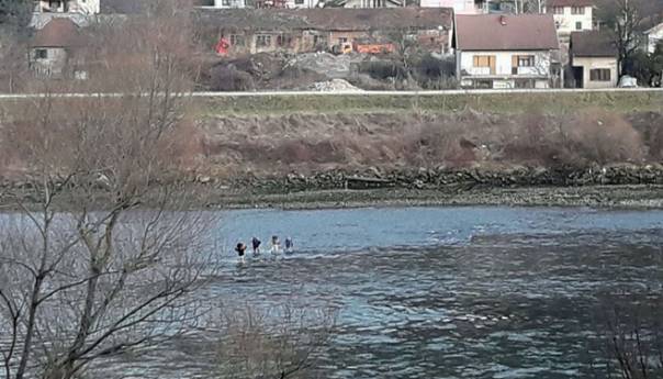 Migrant nestao u Drini pri pokušaju ilegalnog prelaska granice