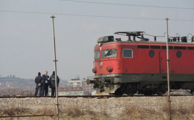 Migranta ubila struja na teretnom vozu u Bradini