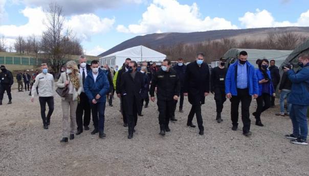 Migrantsko naselje u Lipi bit će izgrađeno u roku od tri mjeseca