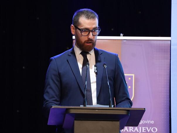 Mijatović: 8,5 miliona KM novca koje je ušlo u budžet iz privrede treba da se vrati u privredu