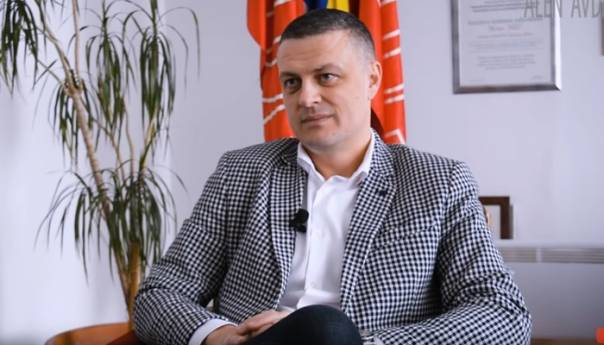 Mijatović o sastanku u Beogradu: Još jedna predstava za sluđeni narod