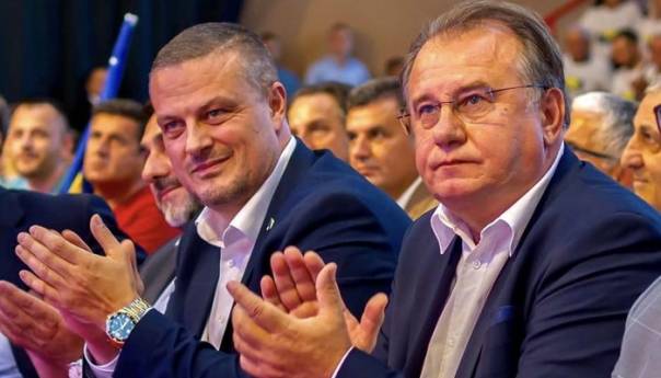 Mijatović: Pozivam poslanike SDP da glasaju za listu opozicije