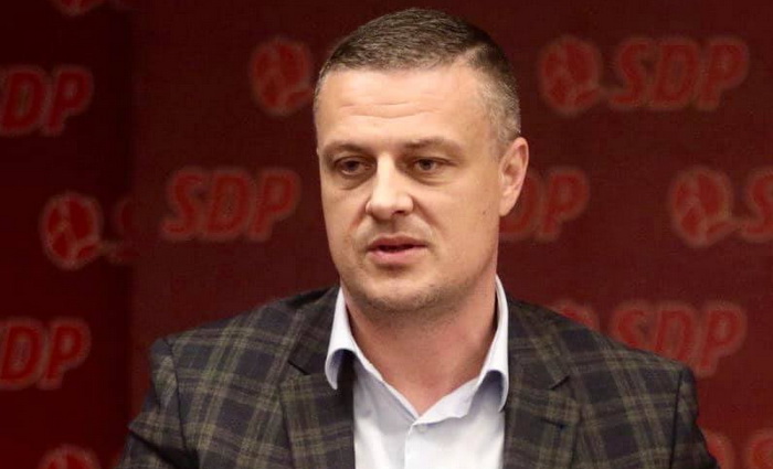 Mijatović pozvao Nikšića i Komšića na ujedinjenje SDP-a i DF-a