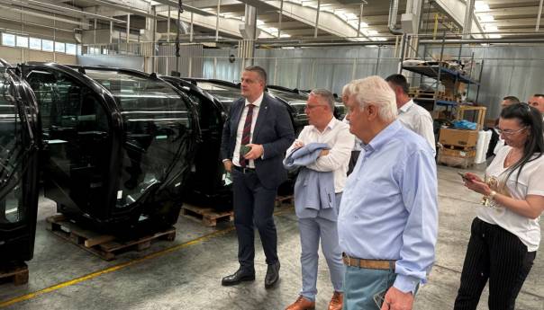 Mijatović u Krajini: Vlada je servis privredi, idemo na smanjenje doprinosa na plaće