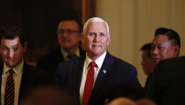 Pence u kampanji za republikanskog predsjedničkog kandidata