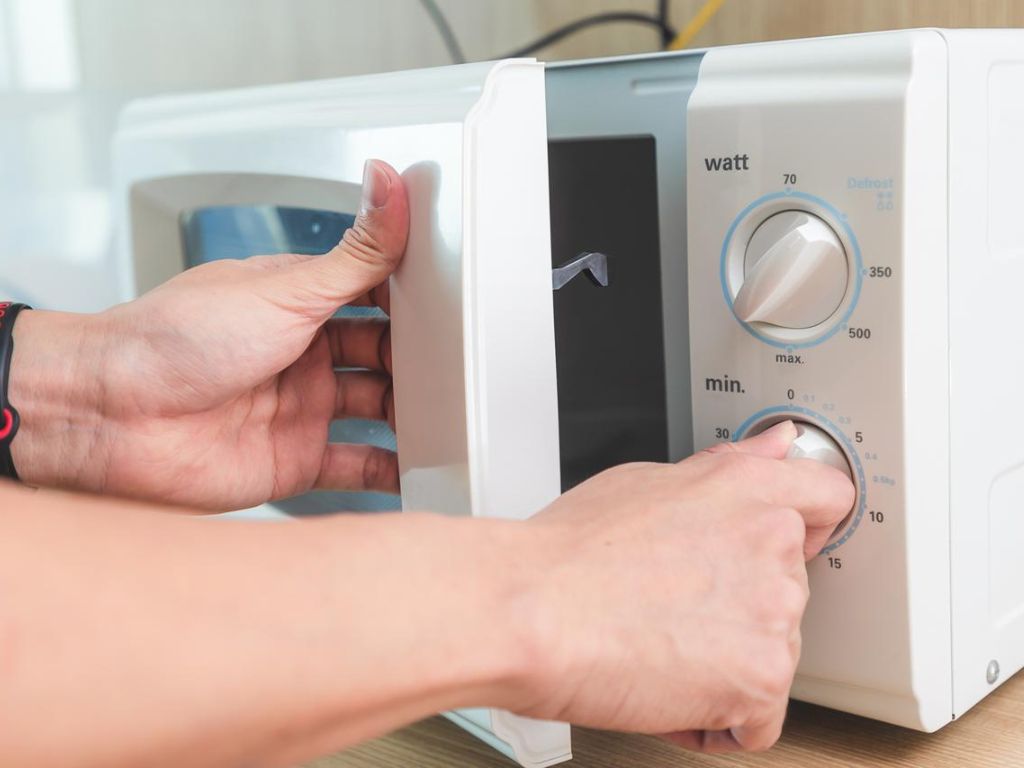 Mikrovalna je jedan od najzdravijih i najjeftinijih načina kuhanja