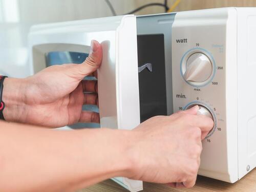 Mikrovalna je jedan od najzdravijih i najjeftinijih načina kuhanja