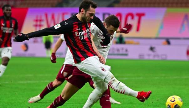 Milan eliminisao Torino nakon penal-drame, Gojak odigrao cijelu utakmicu