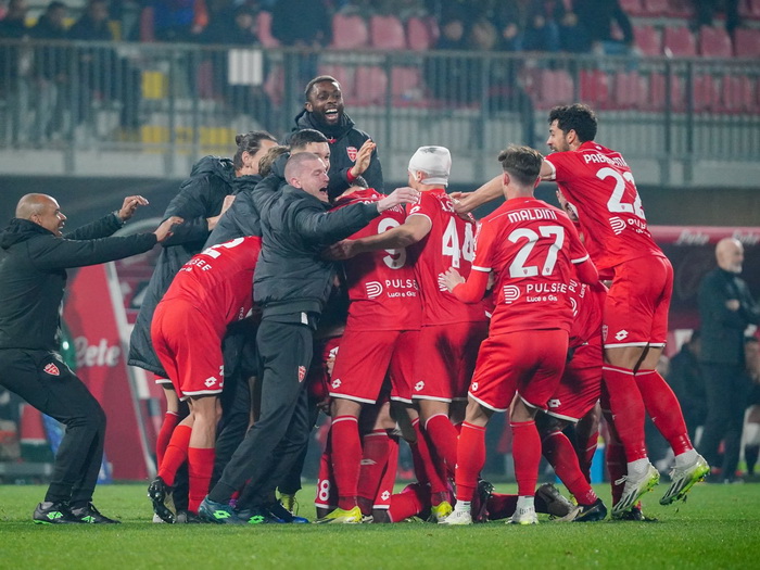 Milan napravio veliki povratak, a onda šokantno izgubio od Monze