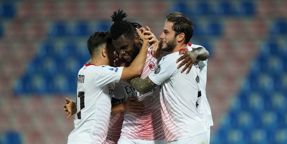 Milan nastavio sjajan niz na gostovanju, Napoli demolirao Genovu