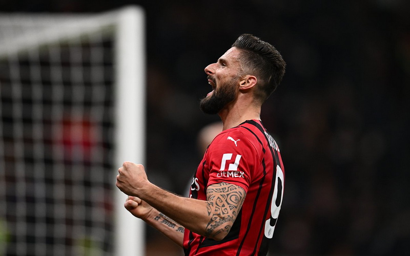 Milan pregazio Lazio i izborio polufinale protiv Intera