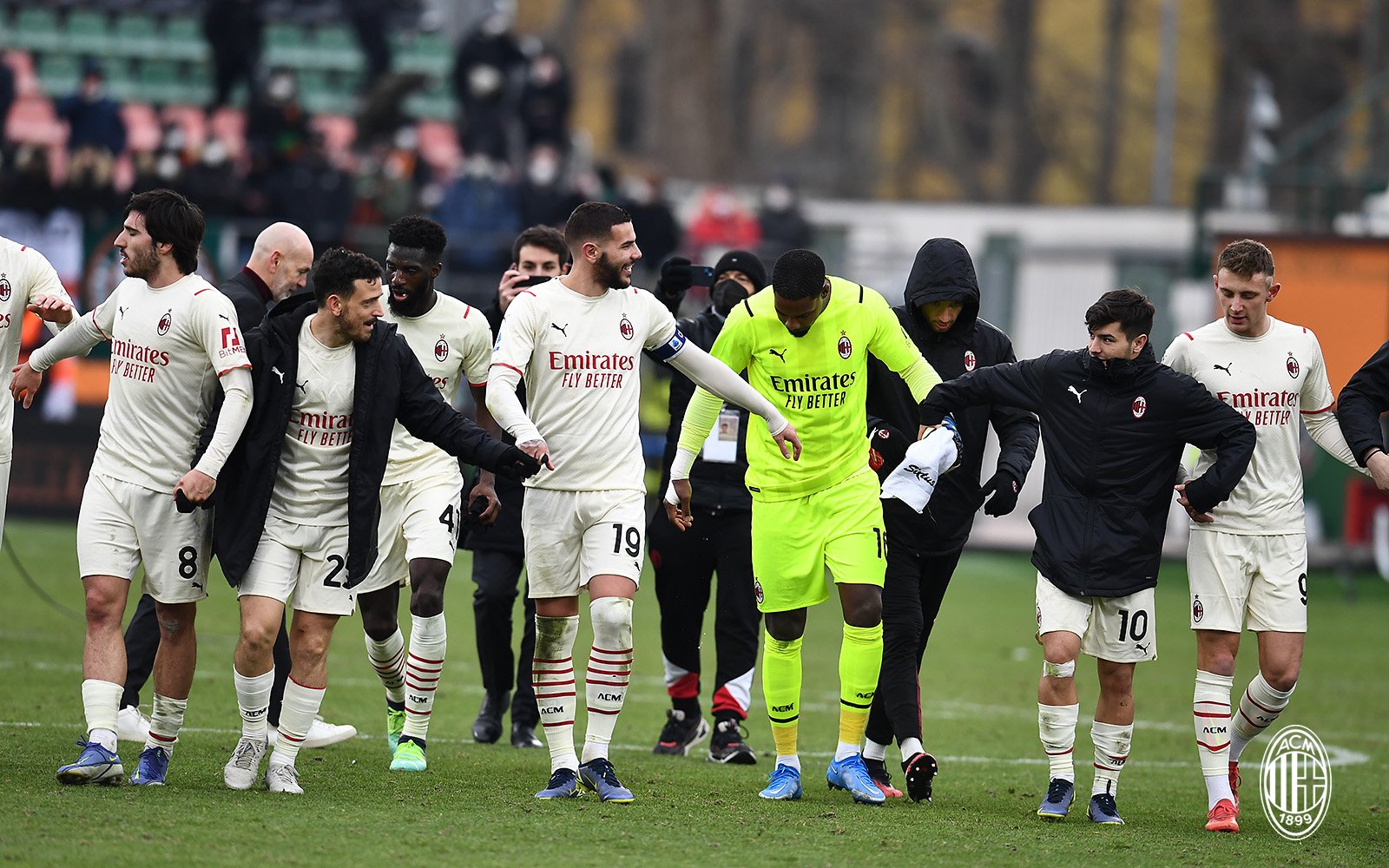 Milan razbio Veneziju i preuzeo lidersku poziciju