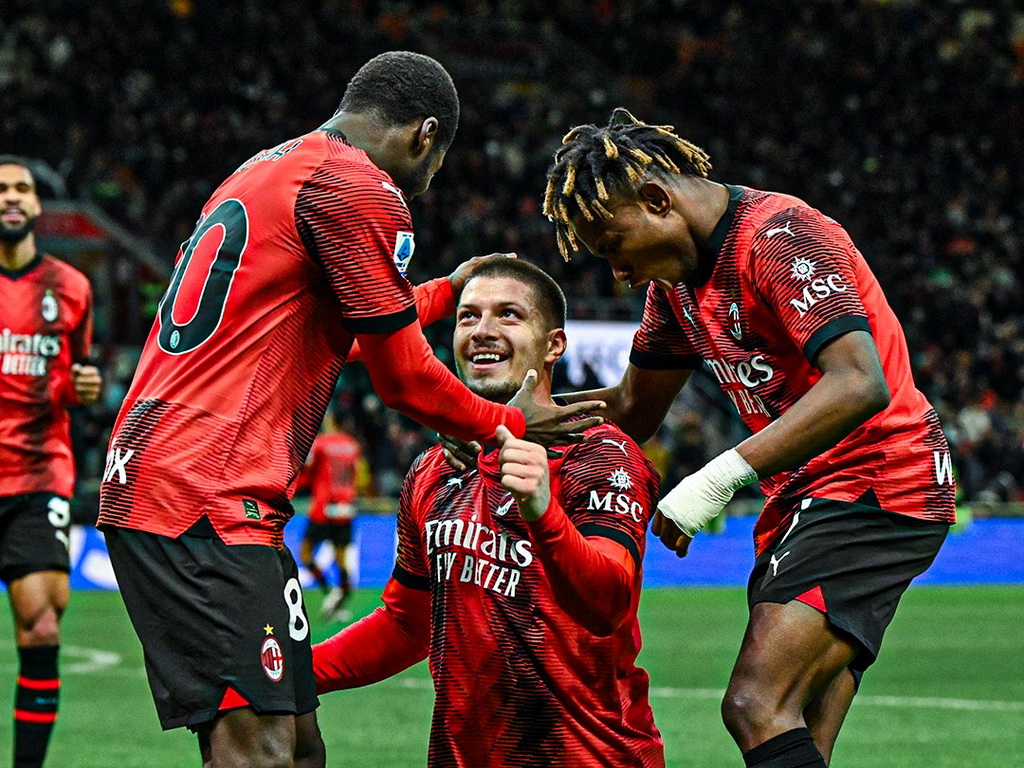 Milan se uvjerljivom pobjedom učvrstio na trećem mjestu