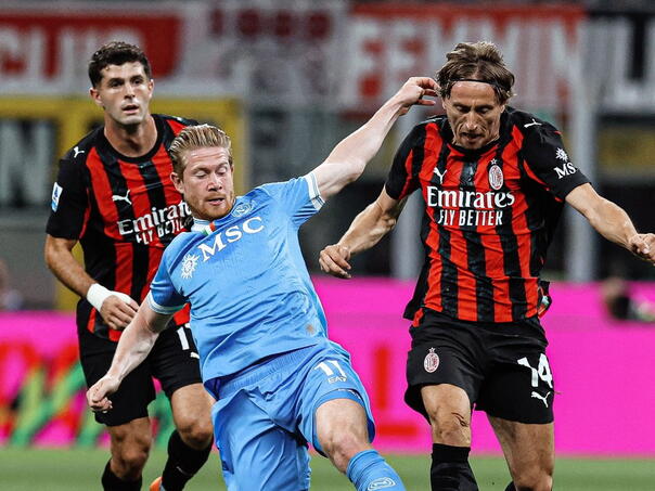 Milan slavio u derbiju i preuzeo vrh Serie A