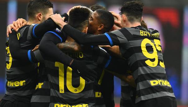 Milan u finišu izbjegao poraz, Inter savladao Napoli