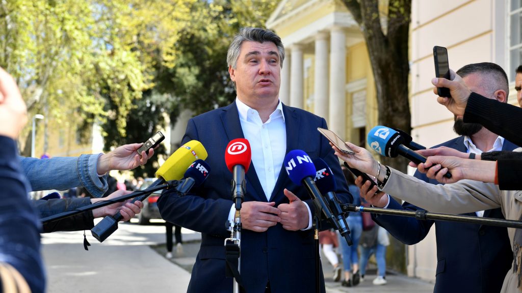 Milanović: Hrvatima se u BiH bave totalni bezveznjaci