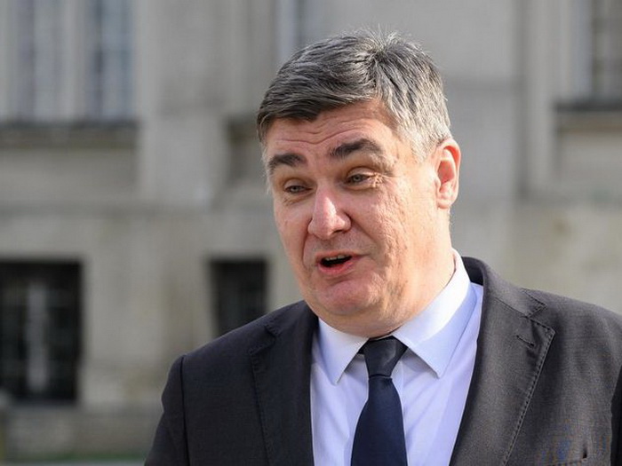 Milanović na Facebooku: Okupljam koaliciju za Treću republiku