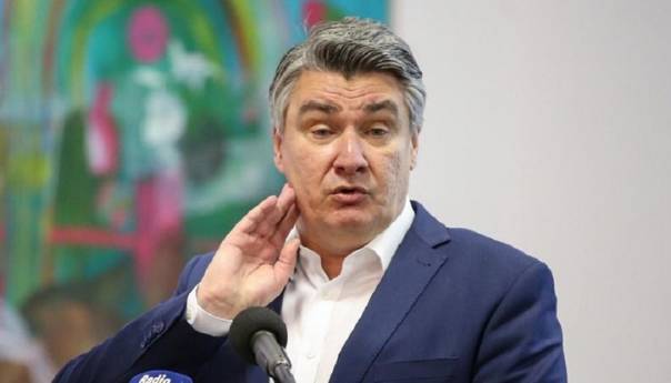 Milanović: Naprijed izdajnici, za Hrvate u BiH nož u leđa