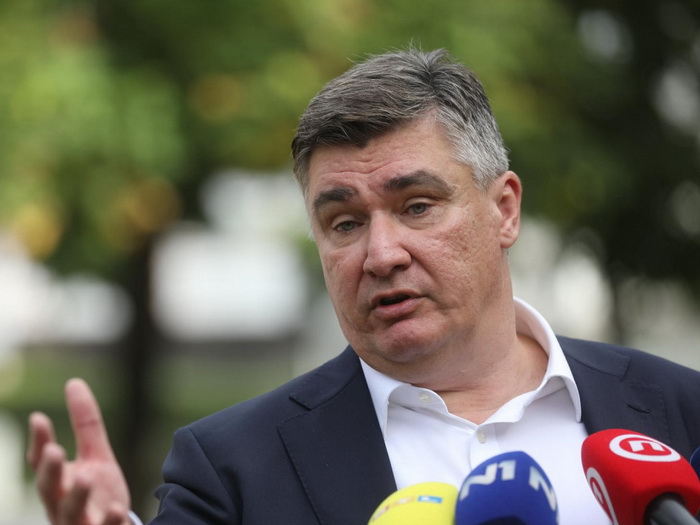 Milanović o migrantima: Dok se BiH ne dovede u red to će biti tako