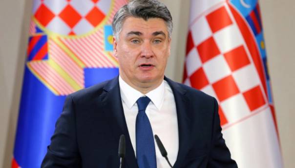 Milanović: Očekuju od nas da šengen branimo lepezama