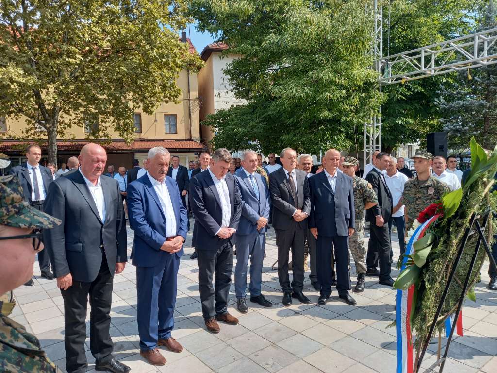 Milanović odao počast žrtvama u Širokom Brijegu