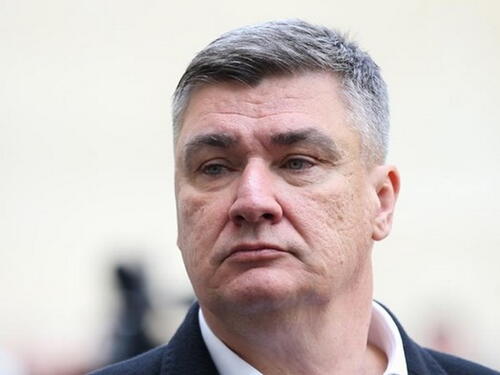 Milanović oduzeo sva državna odlikovanja Branimiru Glavašu