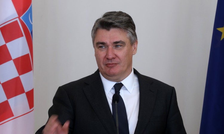 Milanović ponovo: S Vučićem i Erdoganom posredovati u BiH