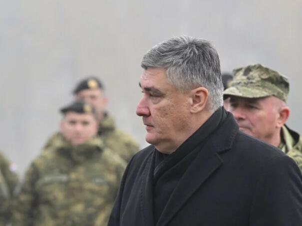 Milanović: Šta želi Srbija sa nabavljenim opakim oružjem? Napasti nas?