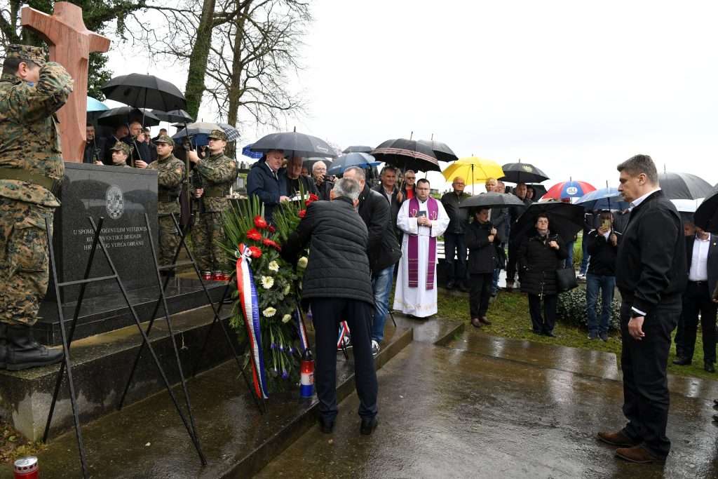 Milanović u Derventi: Ko god bi da majstoriše Dejton, suprotstavit ćemo se