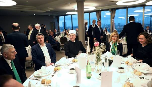 Milanović: U ratu su odnosi Hrvata i muslimana zagađeni