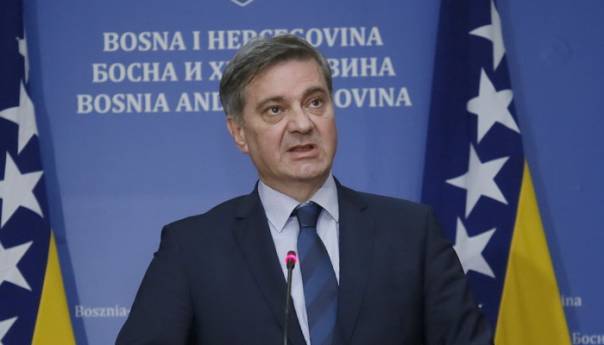 Milanovića poslije ovakve izjave treba prezreti, institucionalno i personalno i trajno