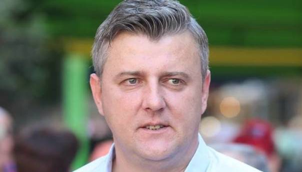 Milavica: Smeta li danas Kojoviću biti u bloku s poštovaocima nacista?