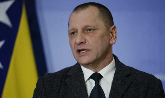 Miletić nezadovoljan odlukom visokog predstavnika Schmidta