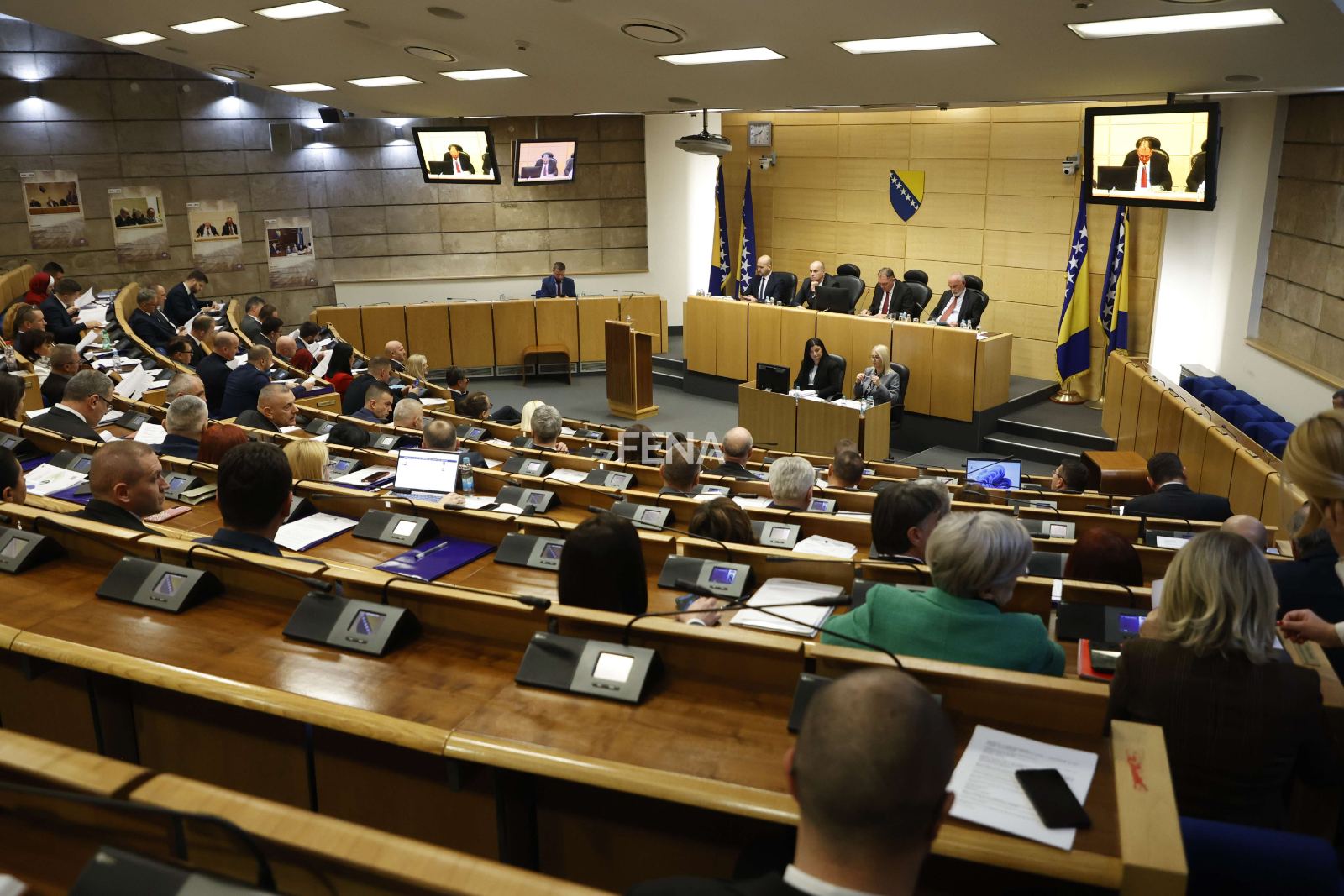 Miletić u Domu naroda BiH, HDZ-u tri, SBiH-u jedan delegat