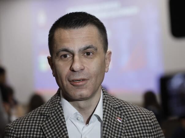 Milićević: Od budućih vlasti u Srbiji očekujemo podatke o imovini svih političara iz RS-a