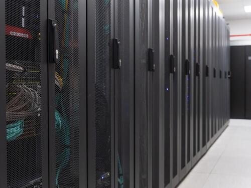 Milijarder iz Dubaija planira izgraditi podatkovne centre širom Azije