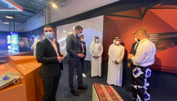 Milijarder Šeik posjetio Paviljon BiH u Dubaiju: Skočit ću sa Starog mosta