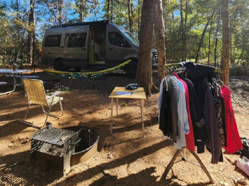 Milionerka se odrekla luksuza: Troši 30 eura dnevno i uživa kao nikada