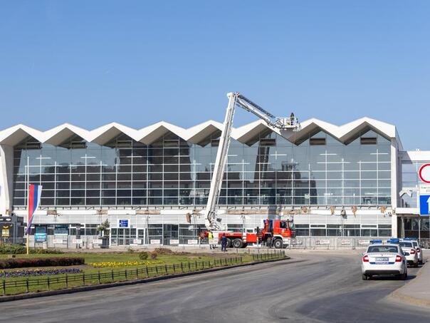 Milionske odštete porodicama stradalih u padu nadstrešnice