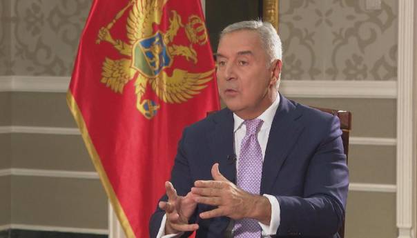 Milo Đukanović podnosi ostavku, Danijel Živković na čelu DPS-a