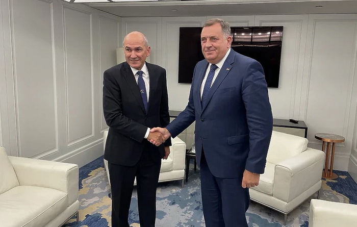 Milorad Dodik i Janez Janša se sastali u Budimpešti
